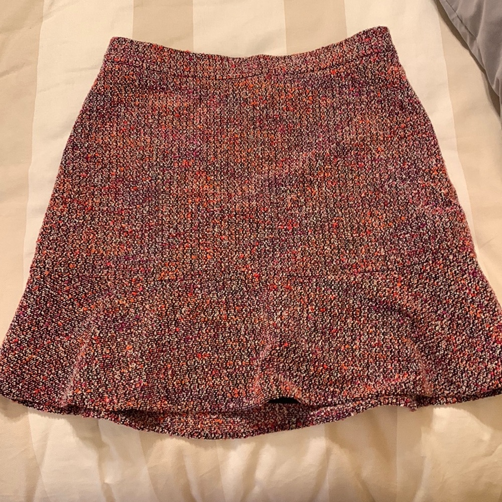 NWOT Tweed tulip skirt